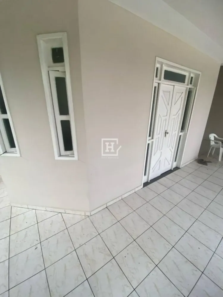 Casa, 5 quartos, 289 m² - Foto 1