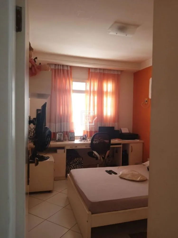 Casa, 3 quartos, 300 m² - Foto 2