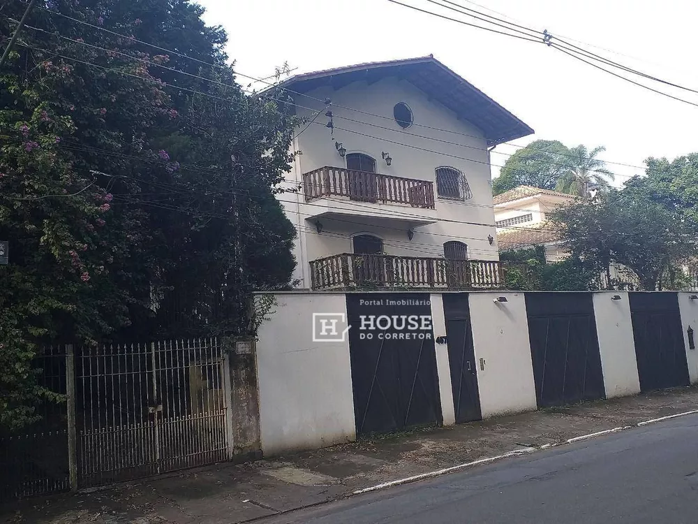 Casa para alugar com 4 quartos, 380m² - Foto 4