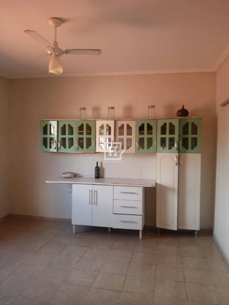 Casa, 3 quartos, 215 m² - Foto 4