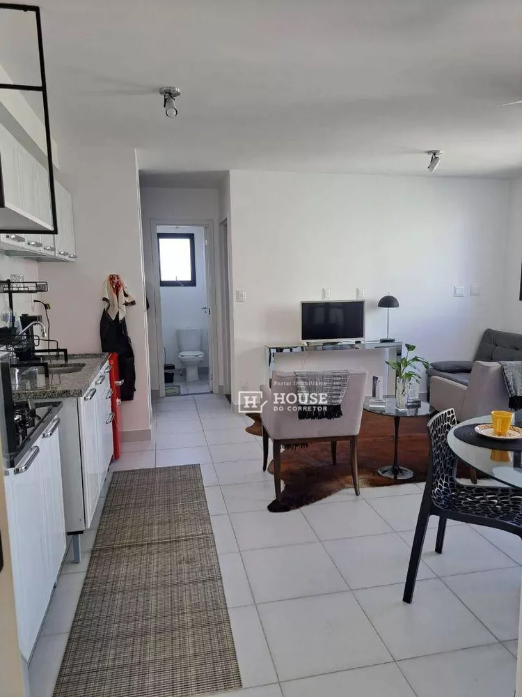 Apartamento à venda com 1 quarto, 39m² - Foto 2