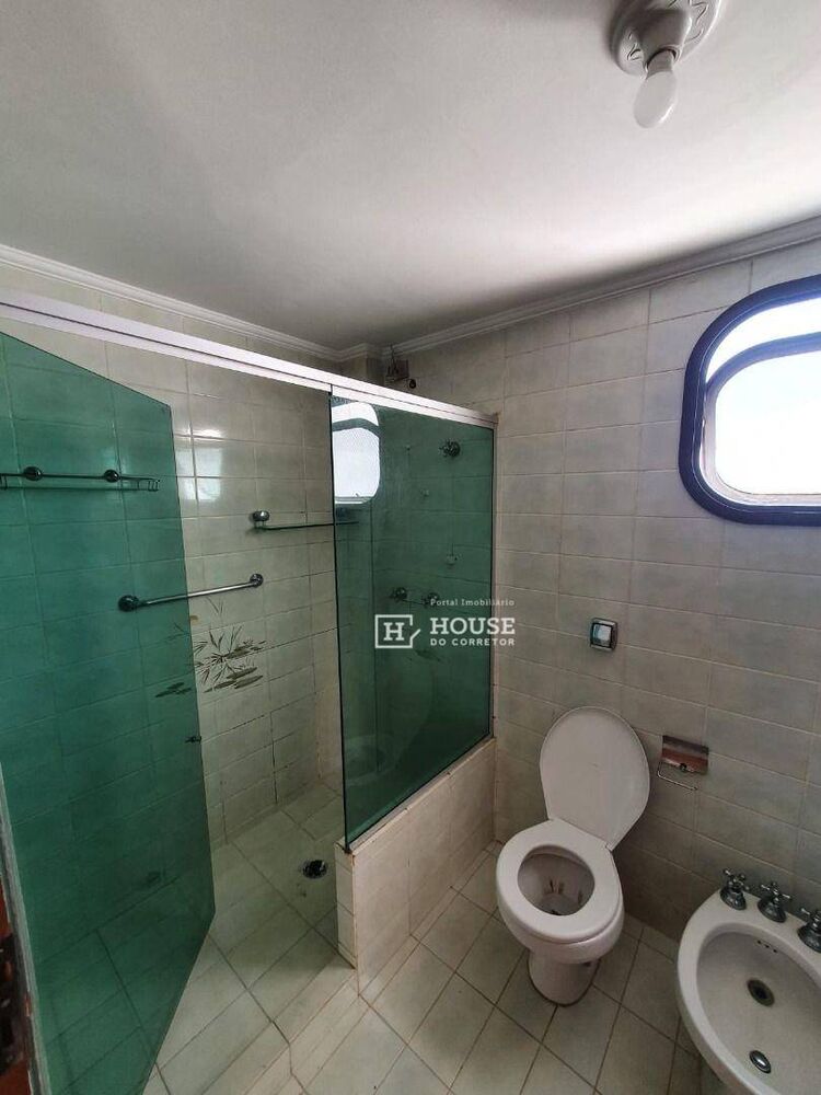 Apartamento, 3 quartos, 189 m² - Foto 2