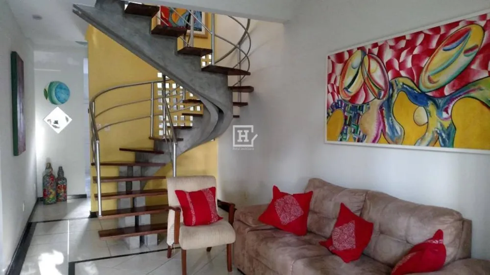 Casa, 5 quartos, 211 m² - Foto 2