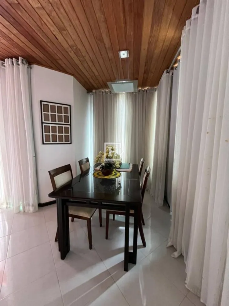 Casa, 4 quartos, 250 m² - Foto 3