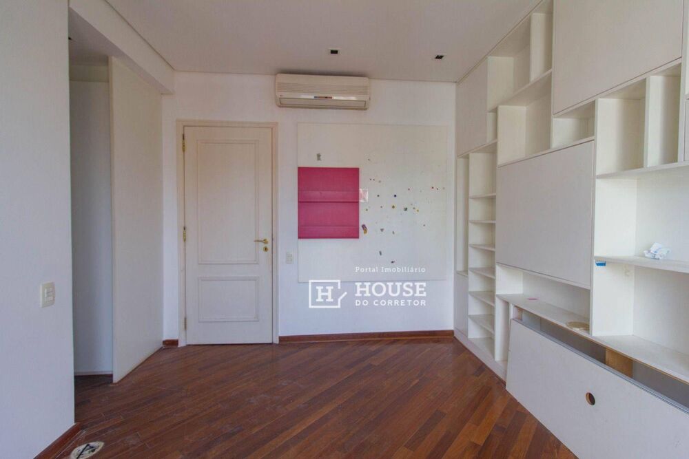 Apartamento, 3 quartos, 260 m² - Foto 1