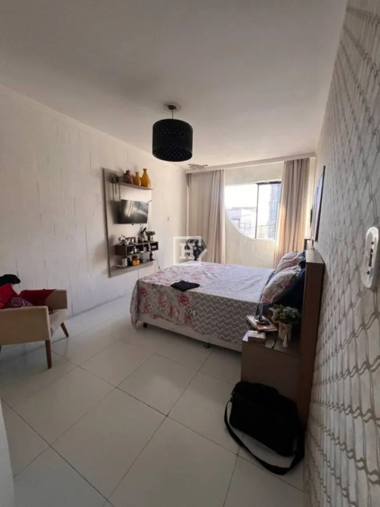 Casa, 4 quartos, 242 m² - Foto 2