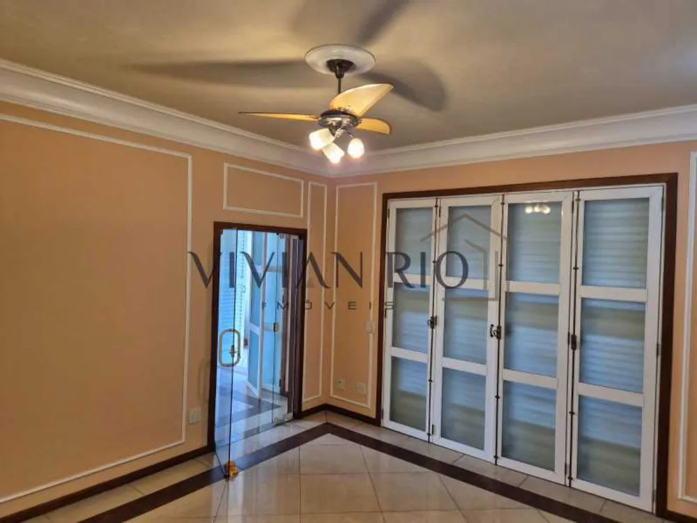 Casa, 7 quartos, 437 m² - Foto 1