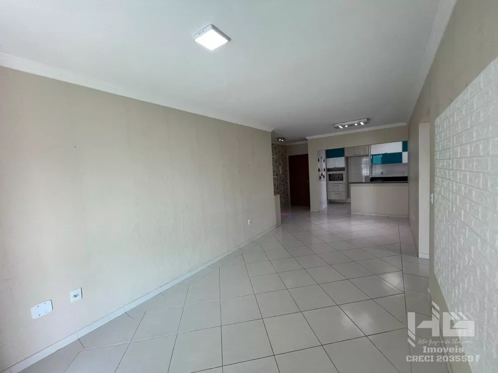 Apartamento à venda com 2 quartos, 94m² - Foto 4