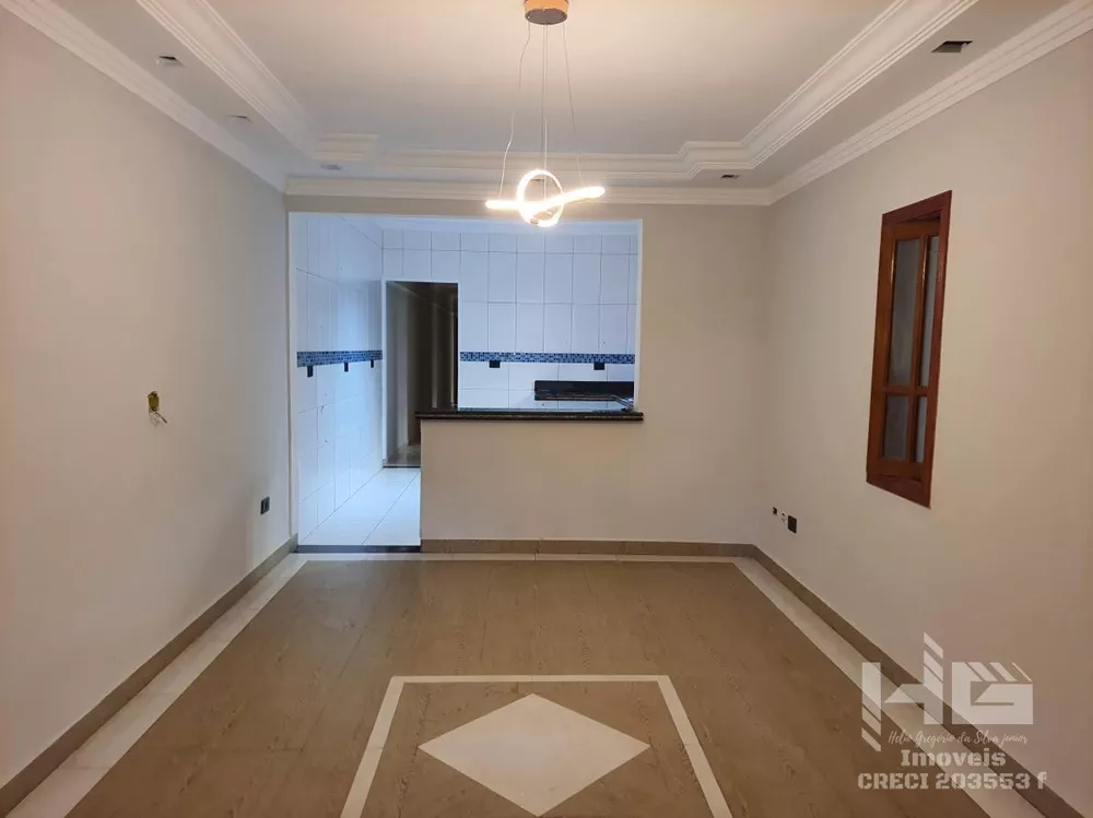 Casa à venda com 3 quartos, 123m² - Foto 2