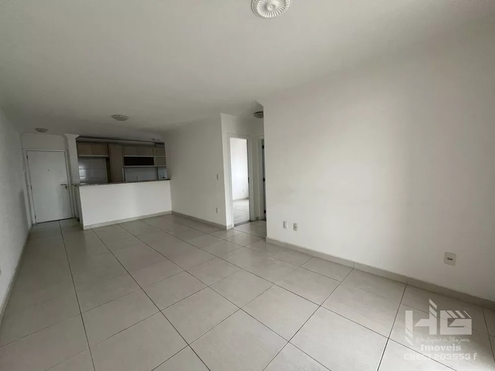 Apartamento à venda com 2 quartos, 85m² - Foto 4