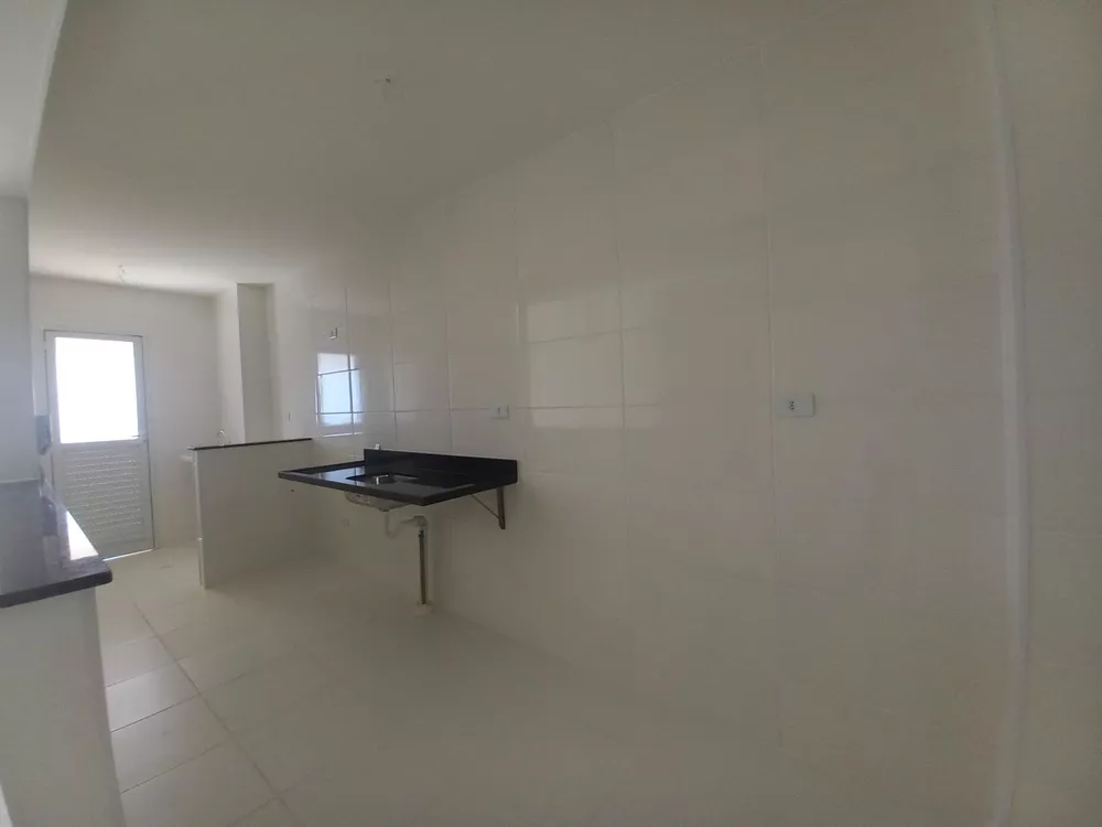 Apartamento à venda com 2 quartos, 75m² - Foto 3