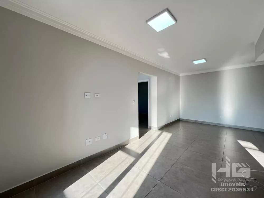 Apartamento à venda com 2 quartos, 95m² - Foto 4