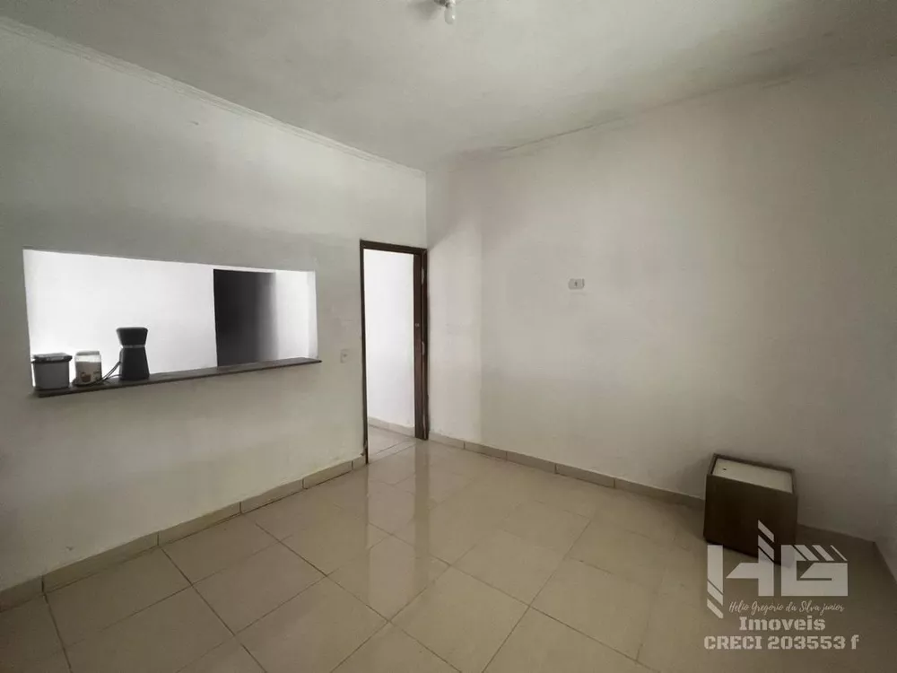 Casa à venda com 2 quartos, 141m² - Foto 1