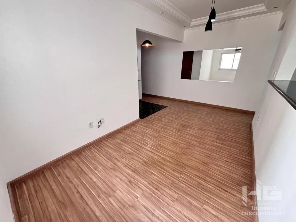 Apartamento à venda com 2 quartos, 60m² - Foto 4