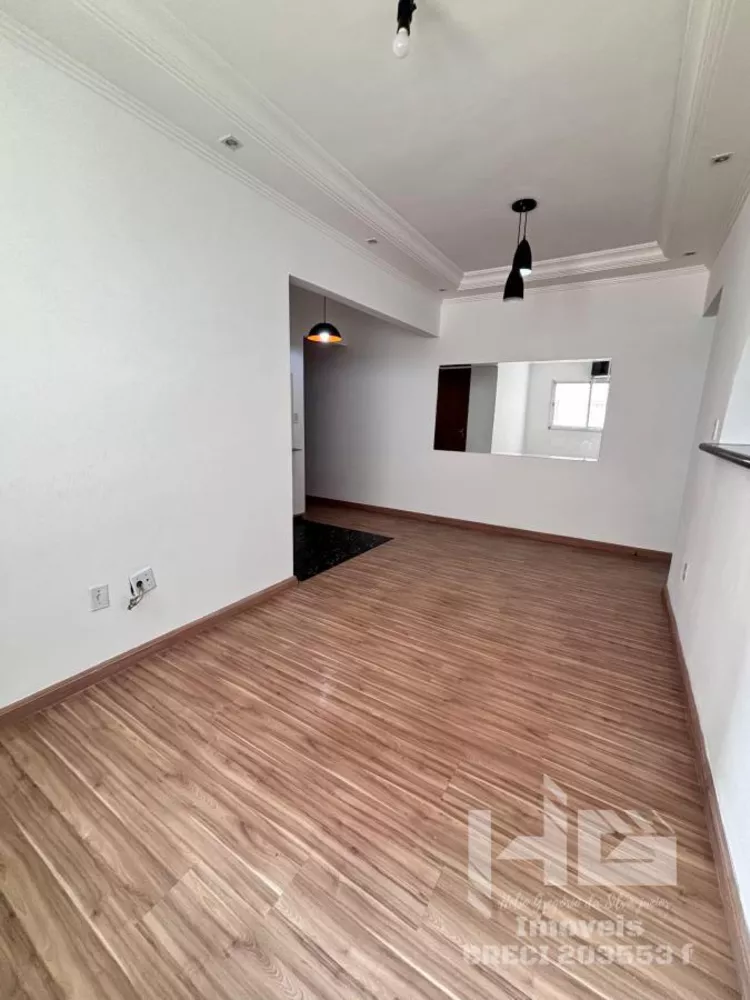 Apartamento à venda com 2 quartos, 60m² - Foto 3