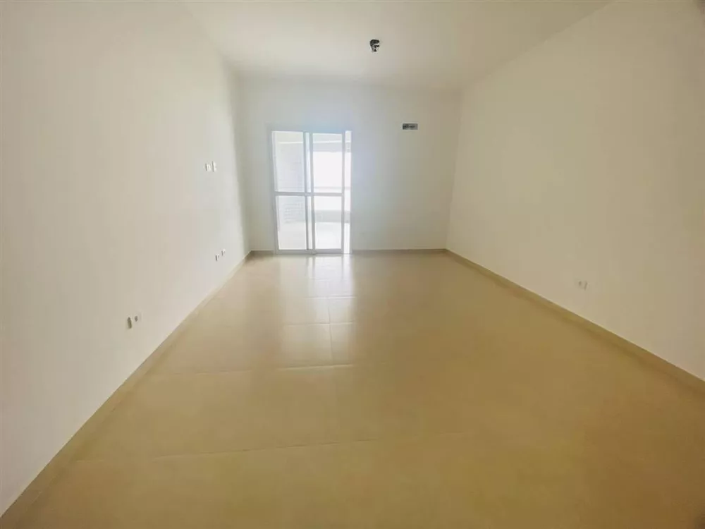 Apartamento à venda com 3 quartos, 129m² - Foto 2