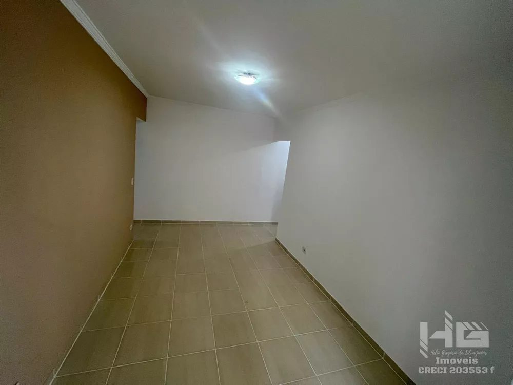 Apartamento à venda com 2 quartos, 83m² - Foto 3