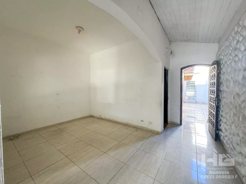 Casa à venda com 2 quartos, 75m² - Foto 3