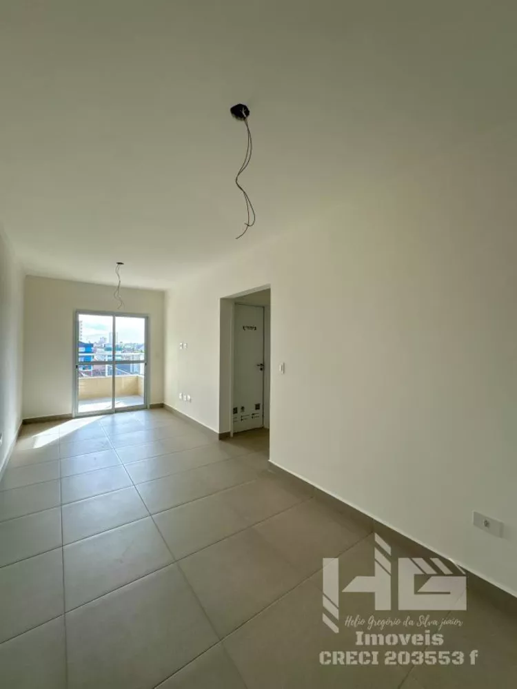 Apartamento à venda com 2 quartos, 63m² - Foto 2