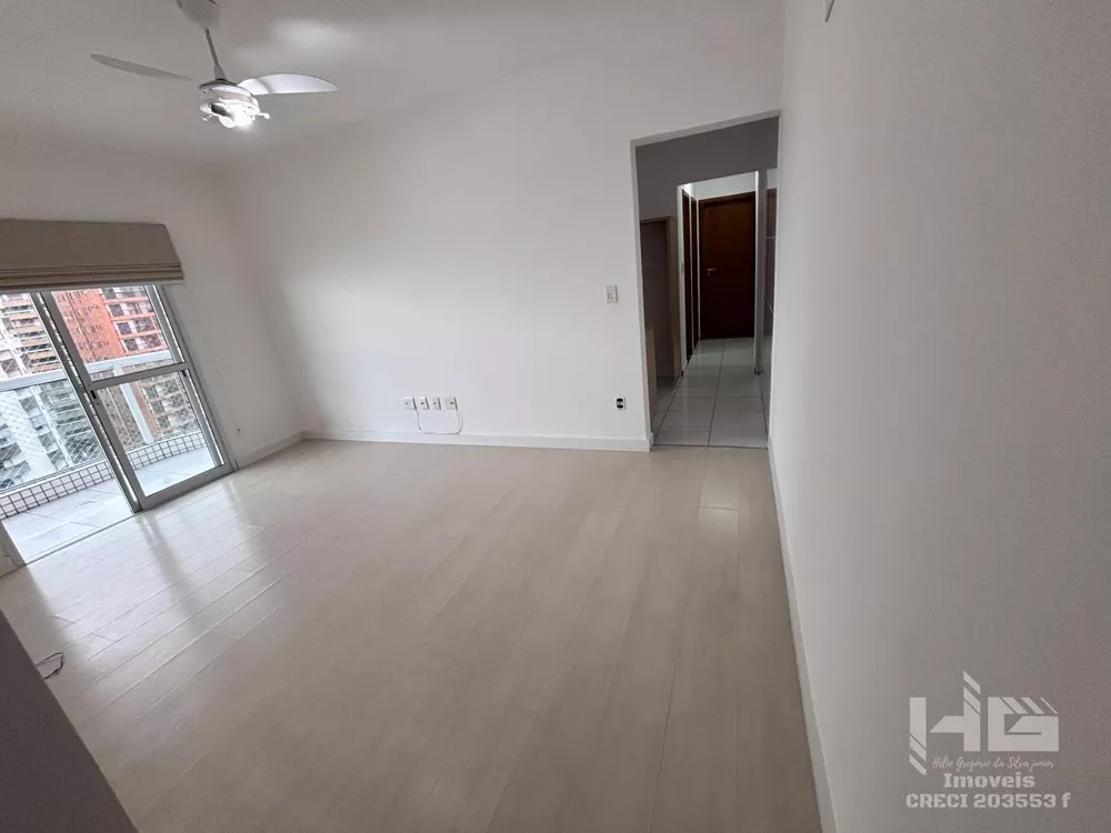 Apartamento à venda com 2 quartos, 80m² - Foto 3