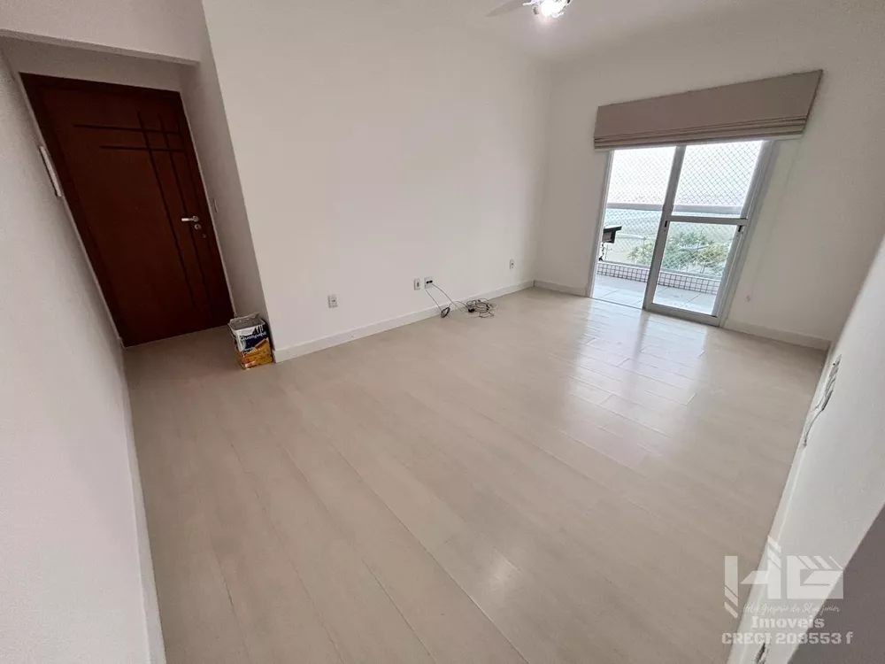 Apartamento à venda com 2 quartos, 80m² - Foto 4