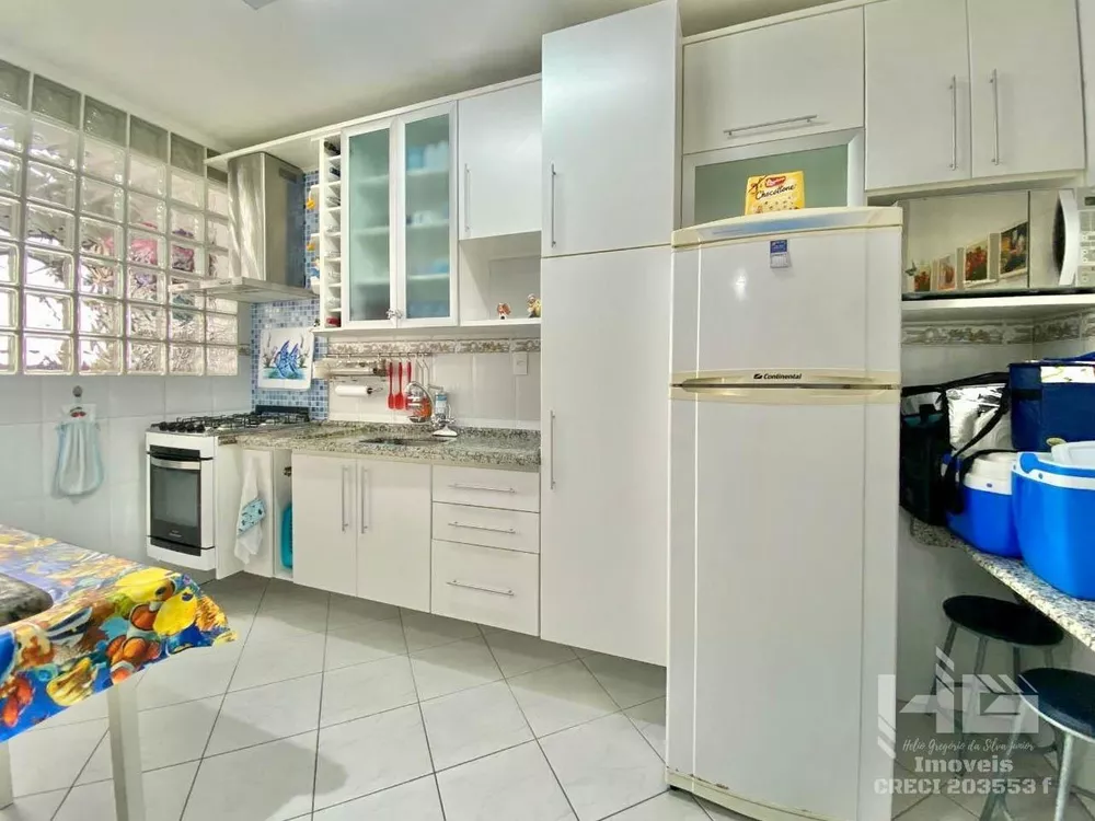 Apartamento à venda com 2 quartos, 78m² - Foto 4