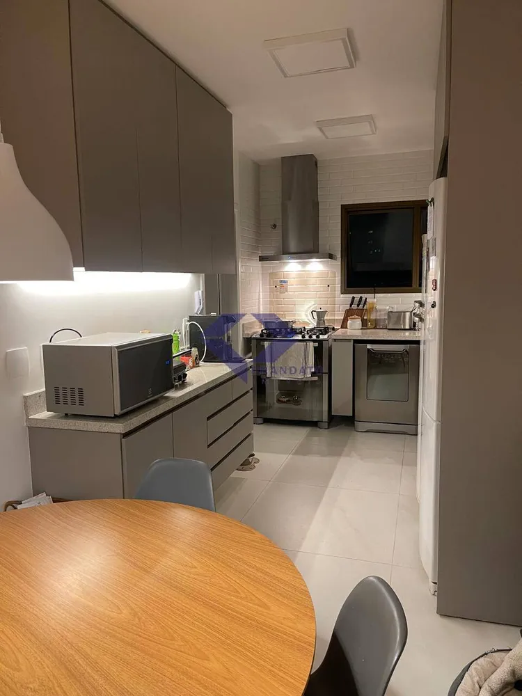 Apartamento, 3 quartos, 187 m² - Foto 1