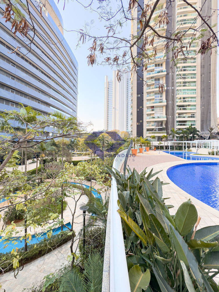 Apartamento, 3 quartos, 160 m² - Foto 2