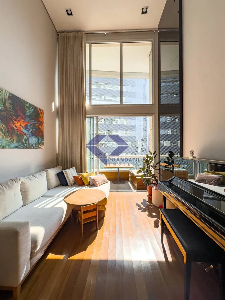 Apartamento, 3 quartos, 160 m² - Foto 1