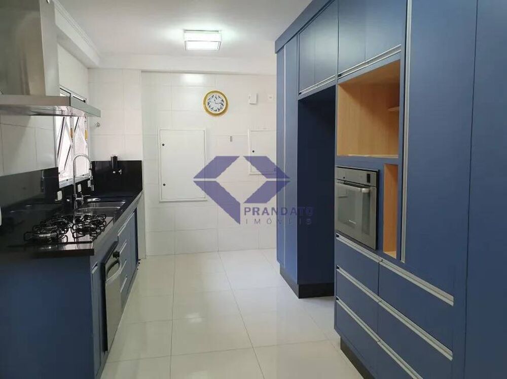 Apartamento, 3 quartos, 220 m² - Foto 1