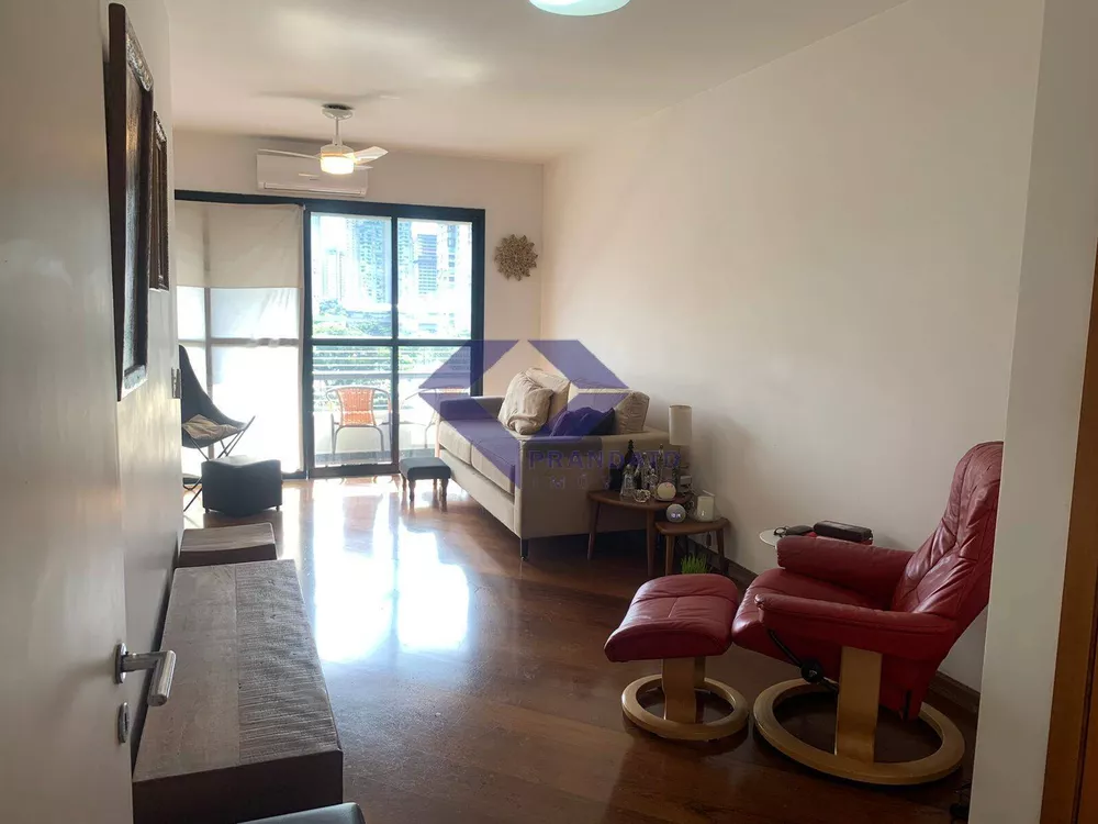 Apartamento à venda com 3 quartos, 96m² - Foto 1