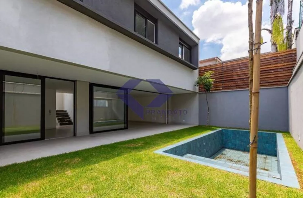 Casa à venda com 4 quartos, 819m² - Foto 3