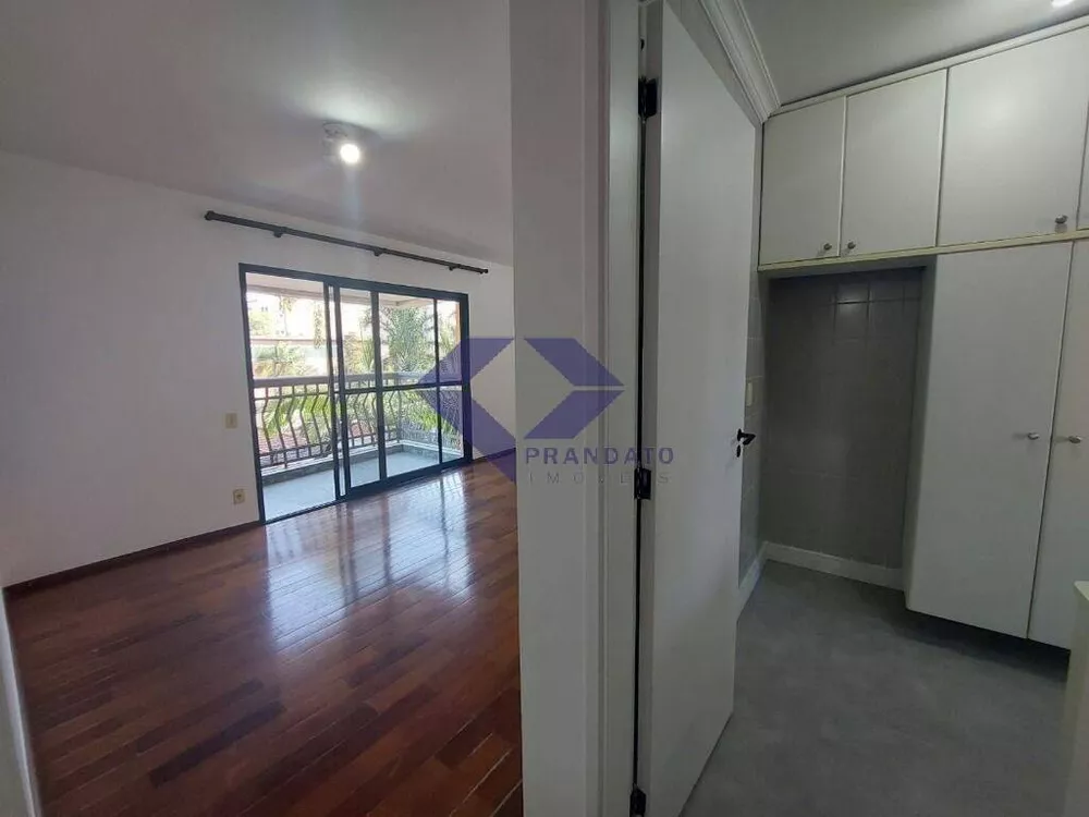 Apartamento à venda com 3 quartos, 105m² - Foto 3