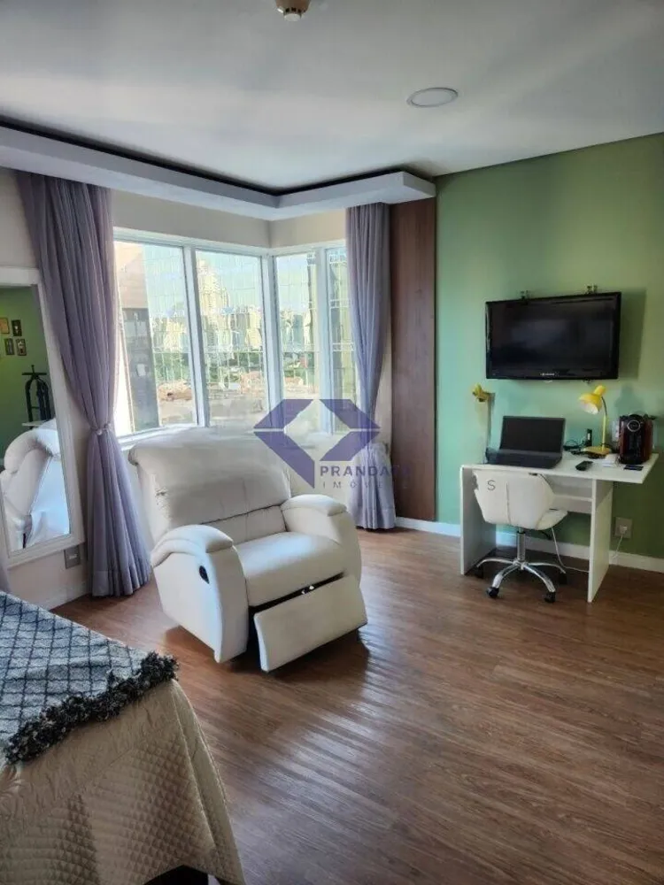 Apartamento, 1 quarto, 30 m² - Foto 1