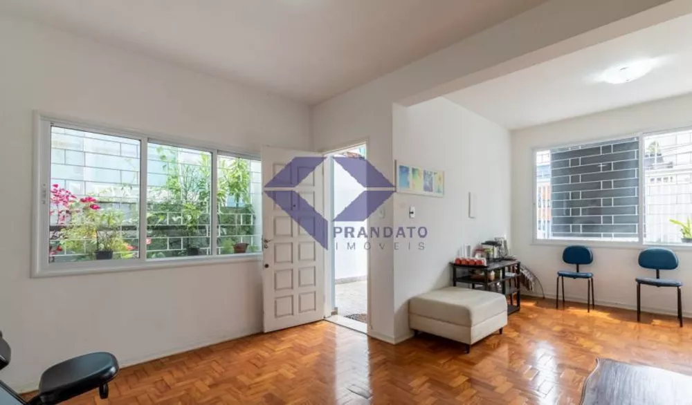 Casa à venda com 3 quartos, 180m² - Foto 4