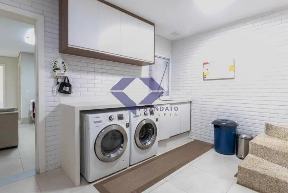 Sobrado, 4 quartos, 819 m² - Foto 1