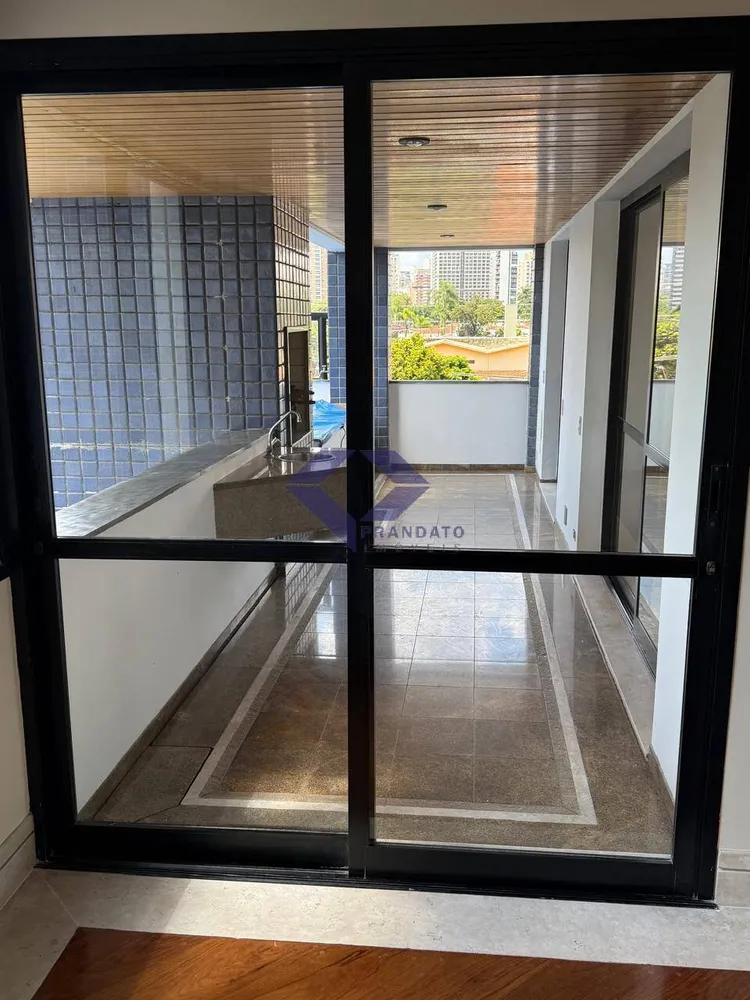 Apartamento, 3 quartos, 216 m² - Foto 12