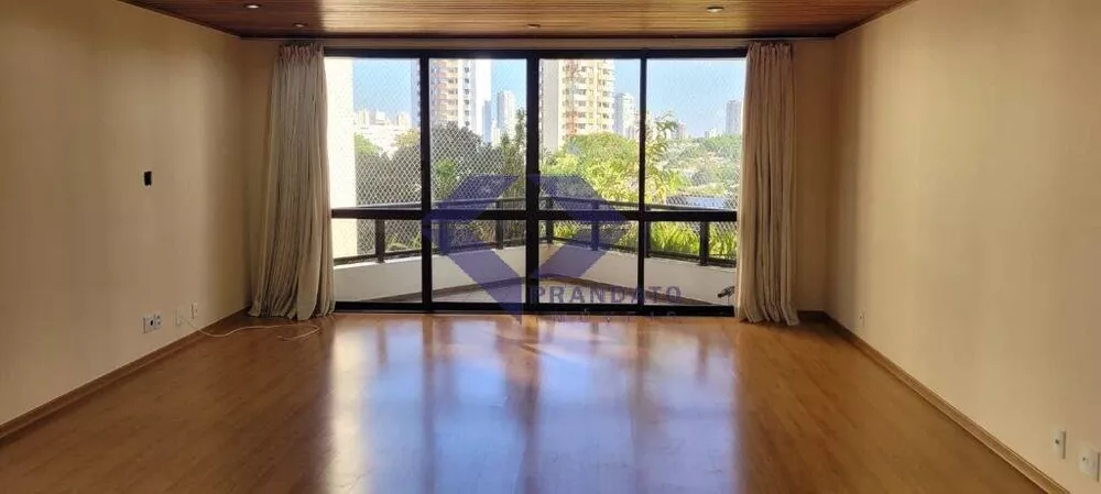 Apartamento à venda com 3 quartos, 151m² - Foto 1