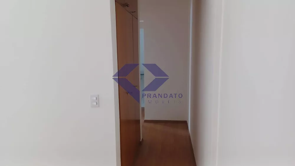 Apartamento à venda com 2 quartos, 57m² - Foto 2