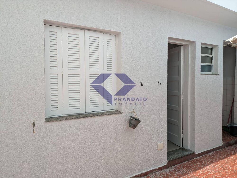 Casa à venda com 3 quartos, 159m² - Foto 4