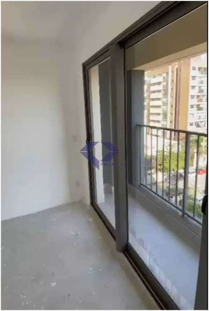 Apartamento à venda com 1 quarto, 25m² - Foto 3