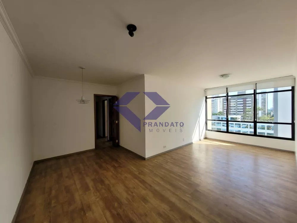 Apartamento à venda com 3 quartos, 106m² - Foto 1