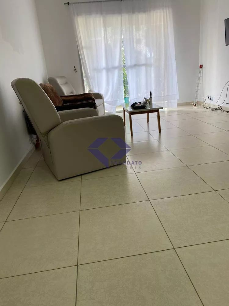 Apartamento à venda com 2 quartos, 90m² - Foto 2