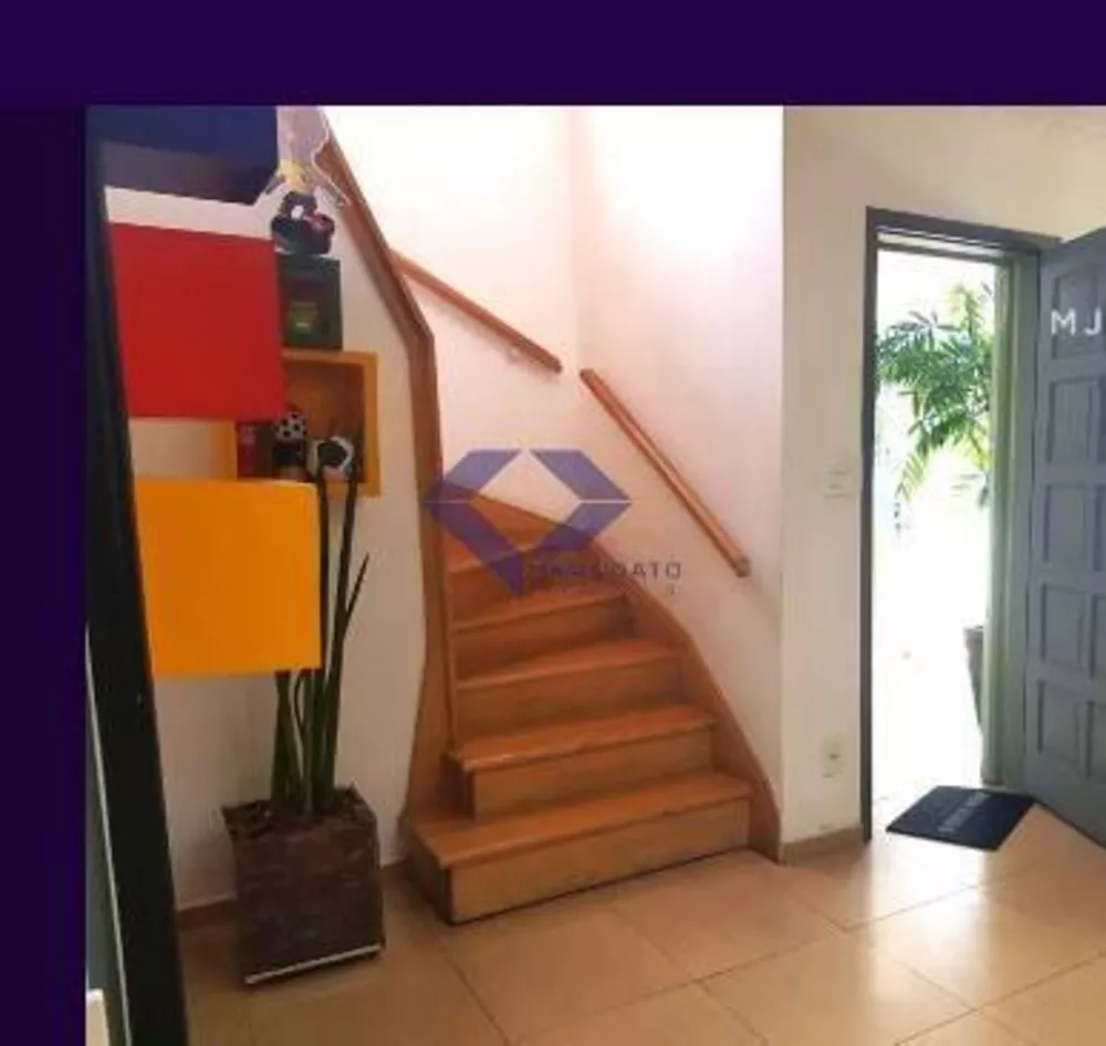 Casa à venda com 3 quartos, 150m² - Foto 4