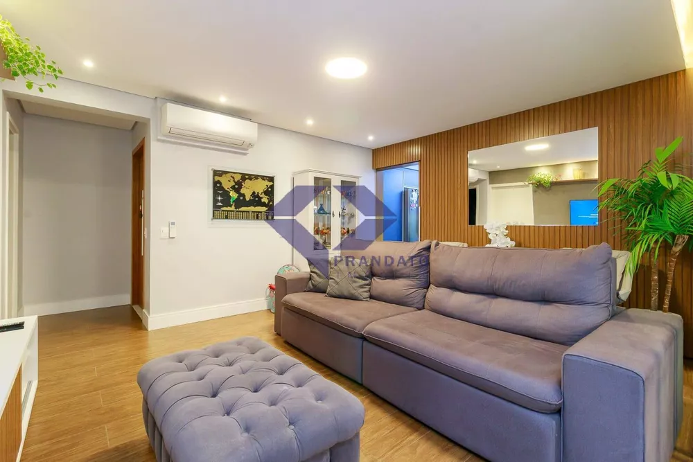 Apartamento à venda com 3 quartos, 137m² - Foto 1