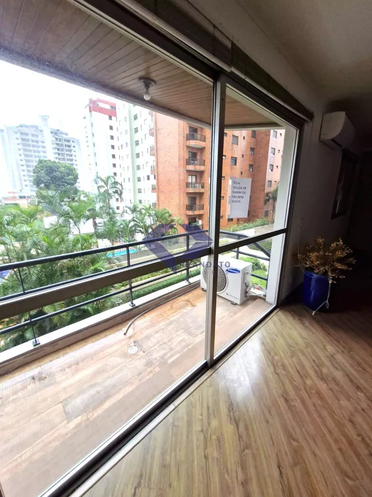 Apartamento à venda com 3 quartos, 140m² - Foto 3