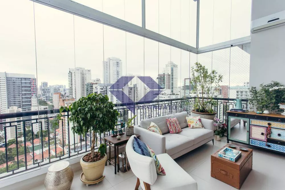 Apartamento, 3 quartos, 225 m² - Foto 1