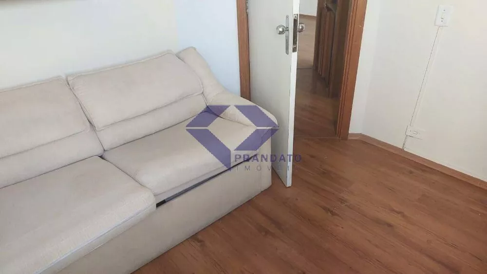 Apartamento para alugar com 2 quartos, 67m² - Foto 2