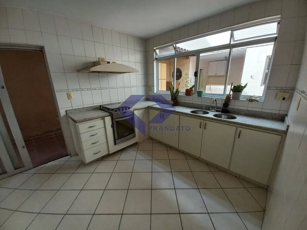 Sobrado, 4 quartos, 190 m² - Foto 4