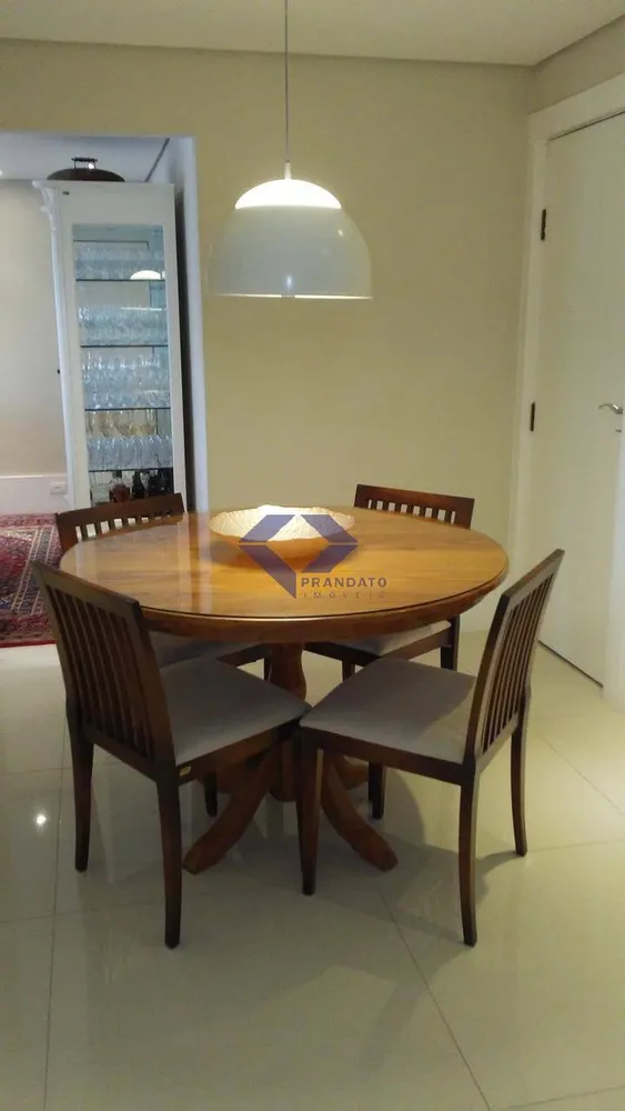 Apartamento, 3 quartos, 230 m² - Foto 8